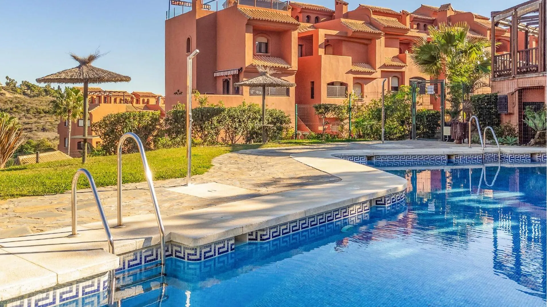 Awesome Apartment In Buenas Noches With Wifi エステポナ